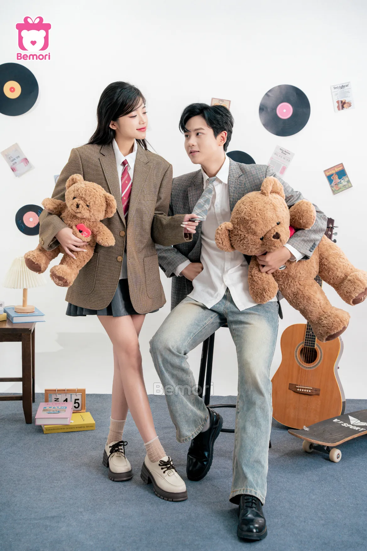 Bộ Sưu Tập Gấu Bông Teddy "Ký Ức Ngọt Ngào", Cỗ Máy Thời Gian Diệu Kỳ