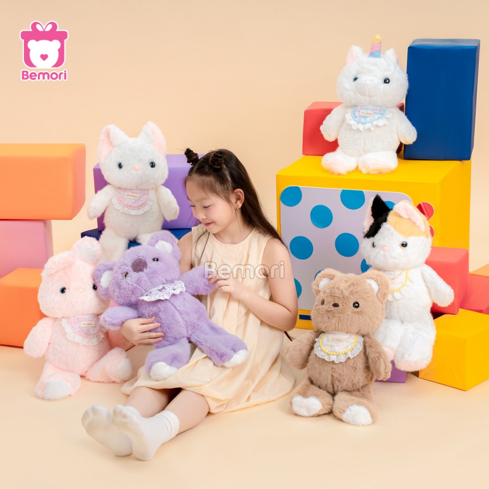 gấu bông đồng hành cùng bé trong mọi trò chơi
