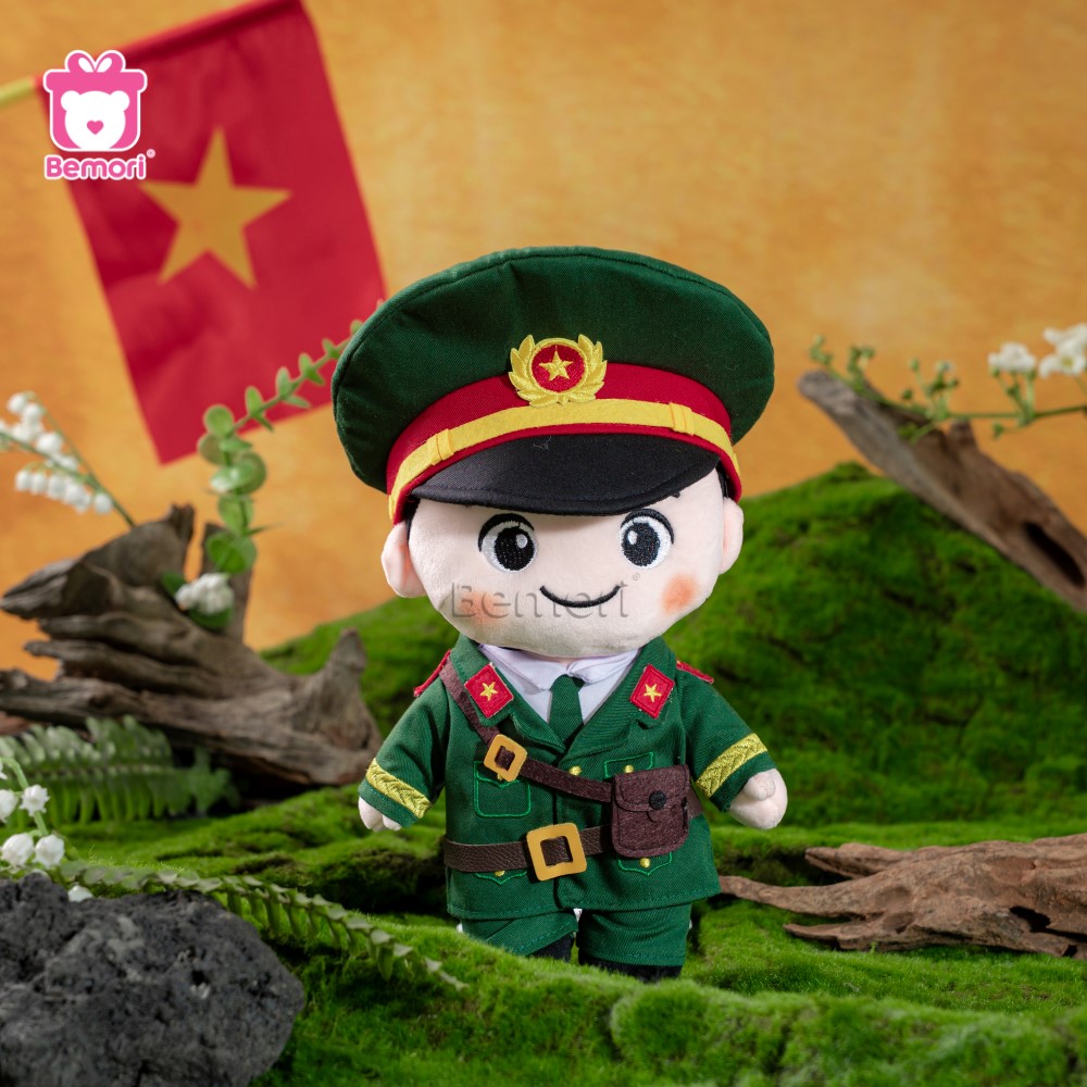 Gấu bông chú bộ đội dành tặng cho người yêu là chiến sĩ, bộ đội
