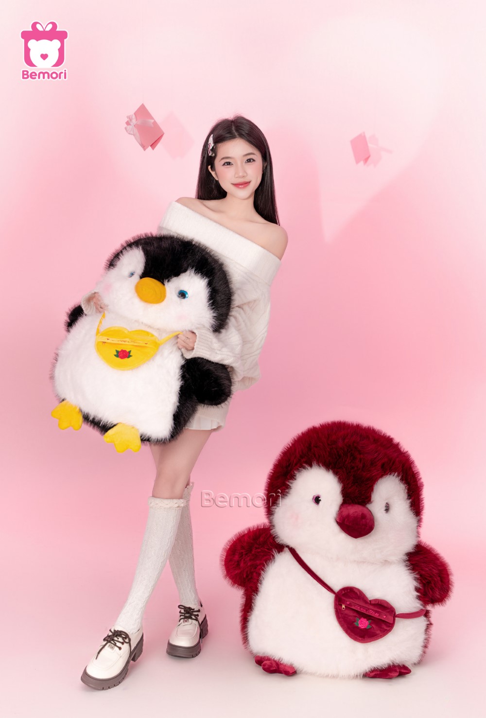 Khi một cái ôm của gấu bông to hơn cả lời yêu