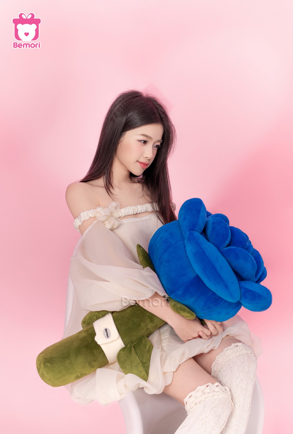 Một đóa hoa hồng khổng lời cho một câu trả lời “yes”