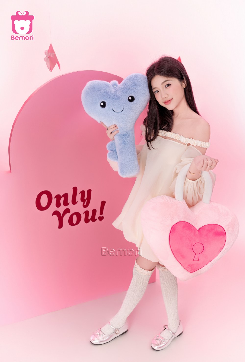 Một nửa của anh, một nửa của em, gấu bông đôi đủ đầy