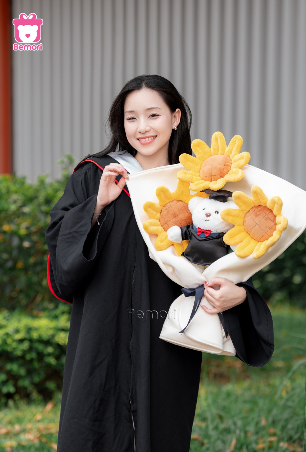 gấu bông tốt nghiệp: quà tặng tốt nghiệp cho nữ