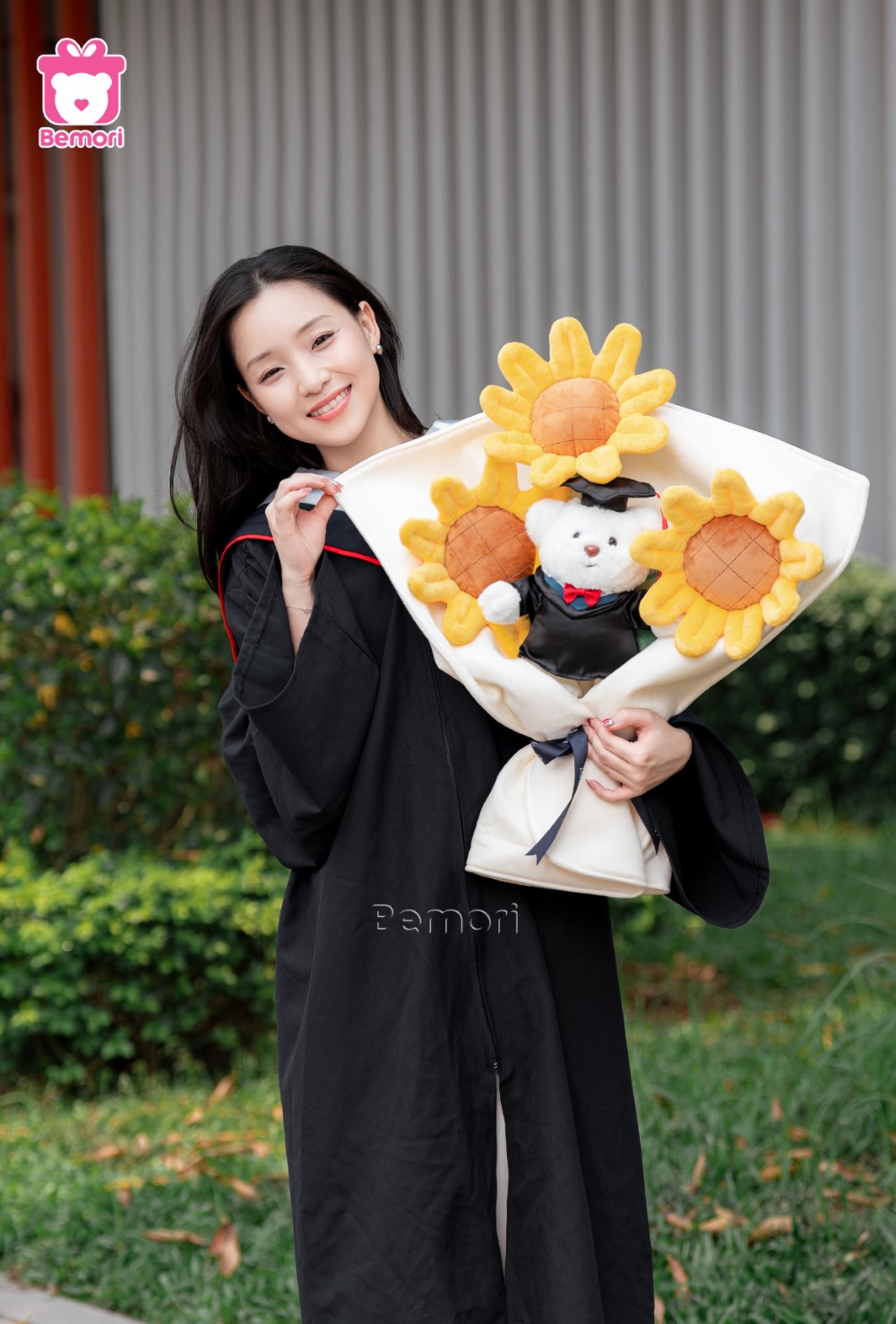 gấu bông tốt nghiệp: quà tặng tốt nghiệp cho nữ