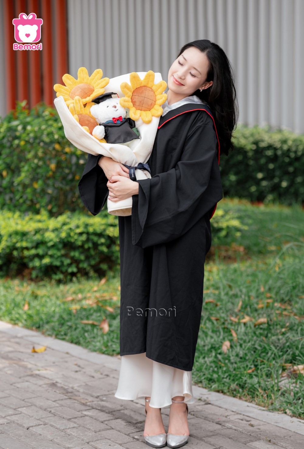 Một bó hoa gấu bông cho ngày thật đặc biệt