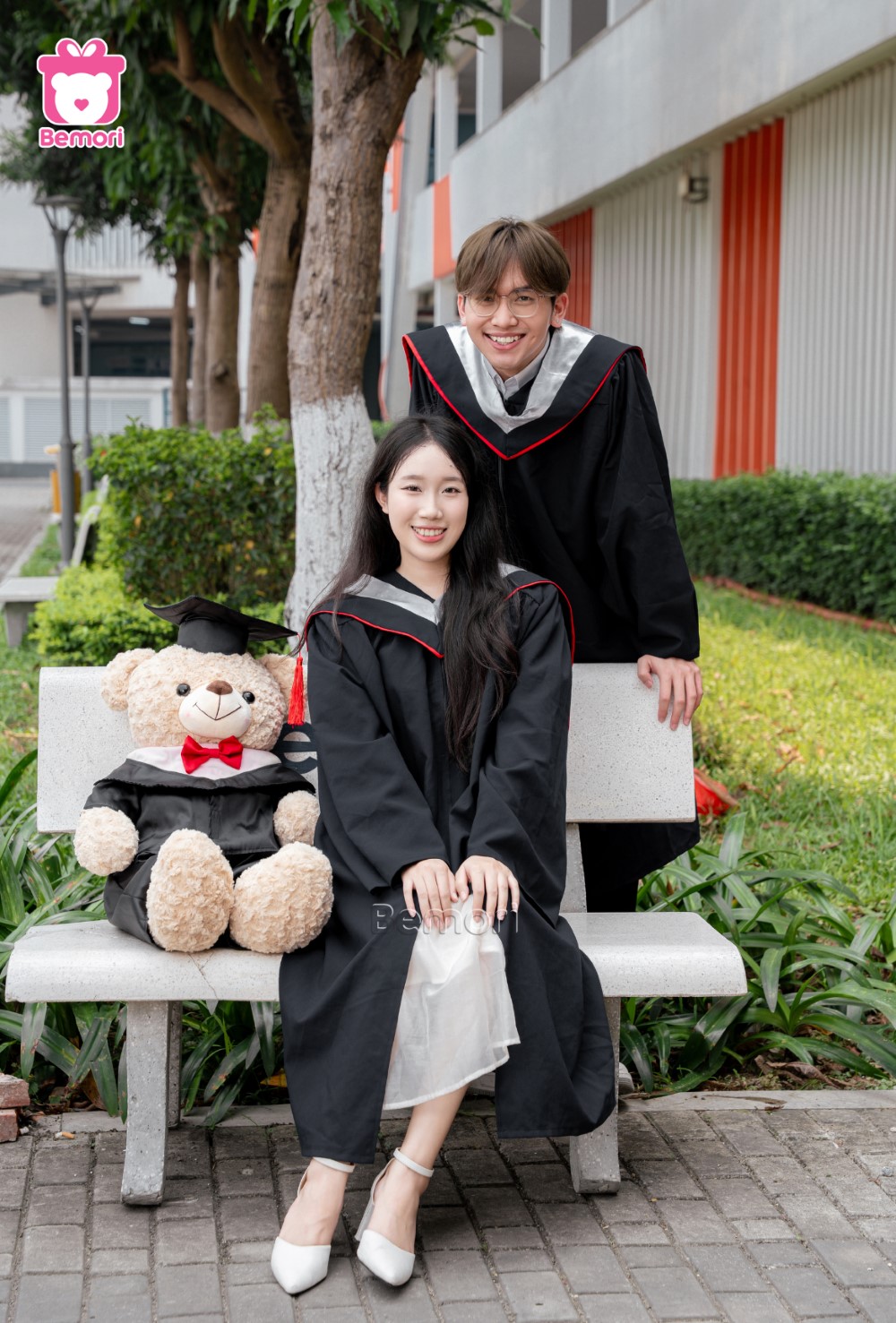 Thanh xuân rực rỡ vì có tình yêu của đôi ta