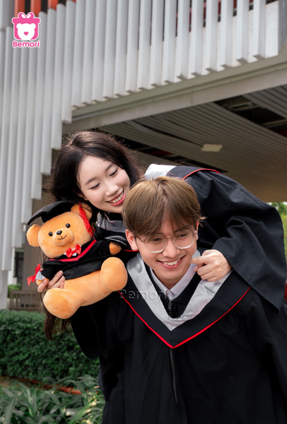 gấu bông tốt nghiệp: quà tặng tốt nghiệp cho người yêu