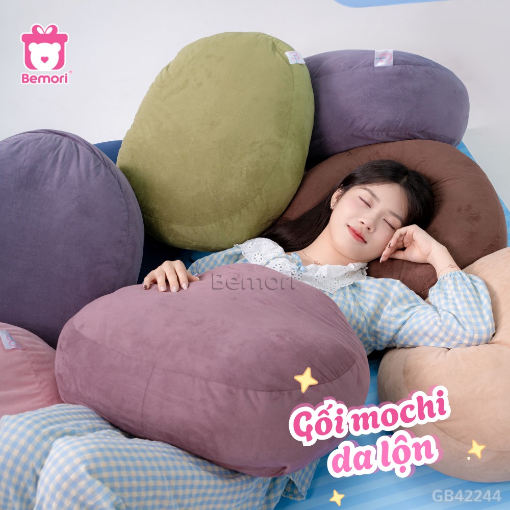 Gối Mochi: Chiếc gối ôm cho người lớn mềm như “kẹo bông”