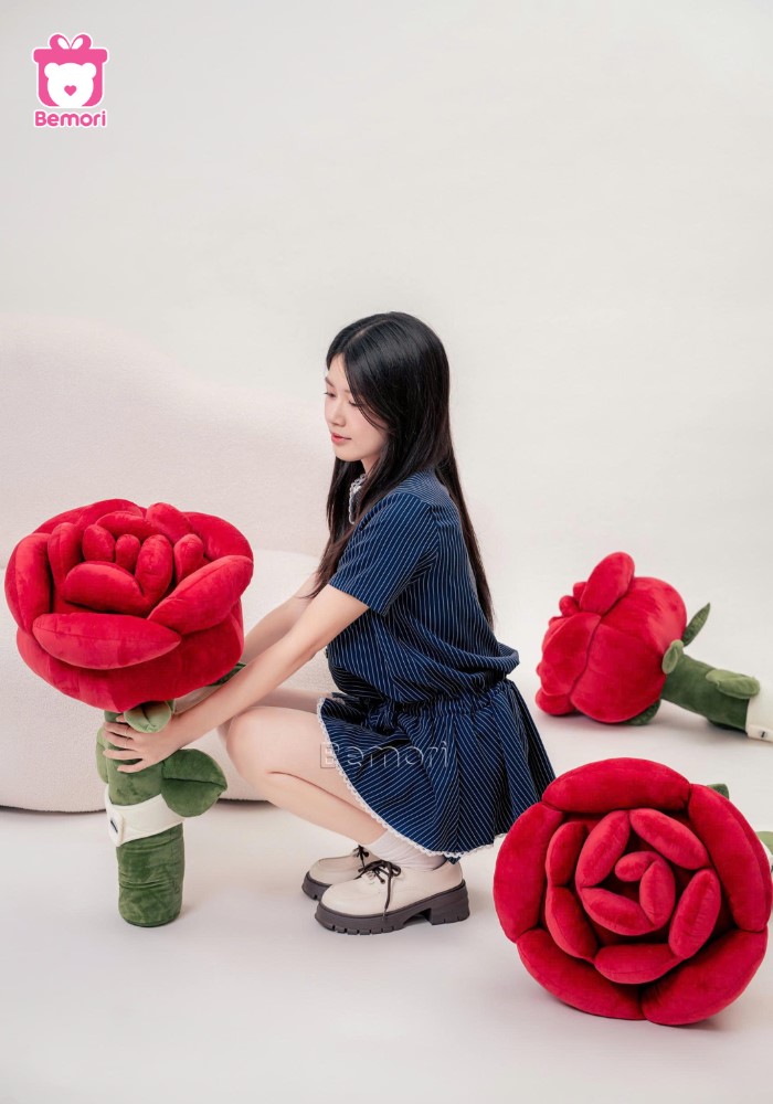 Hoa hồng khổng lồ: Biểu tượng tình yêu vượt thời gian