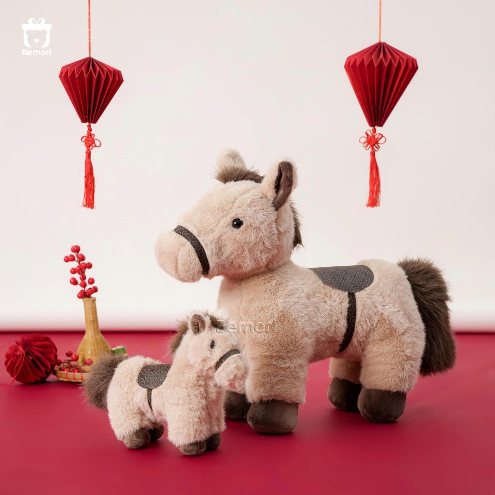 Gấu bông ngựa đại diện cho lời chúc an khang – hanh thông – thuận lợi