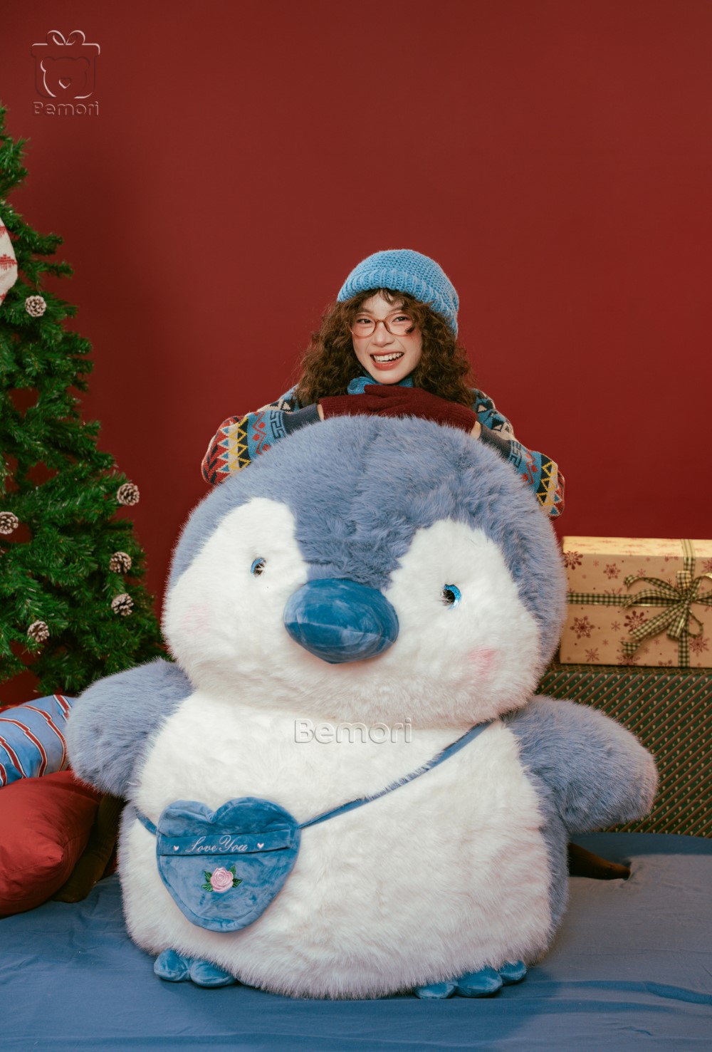 Cánh cụt bông mang sự dịu dàng đến bên bạn