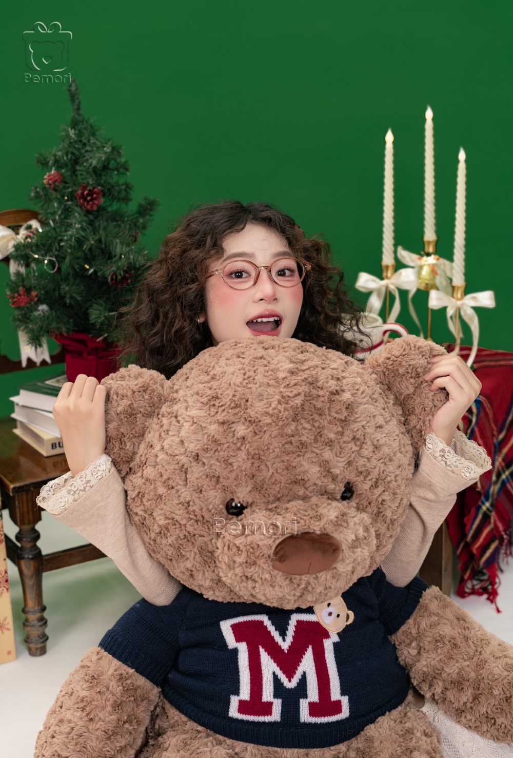 Mùa Noel trọn vẹn hơn khi có Teddy chữ M