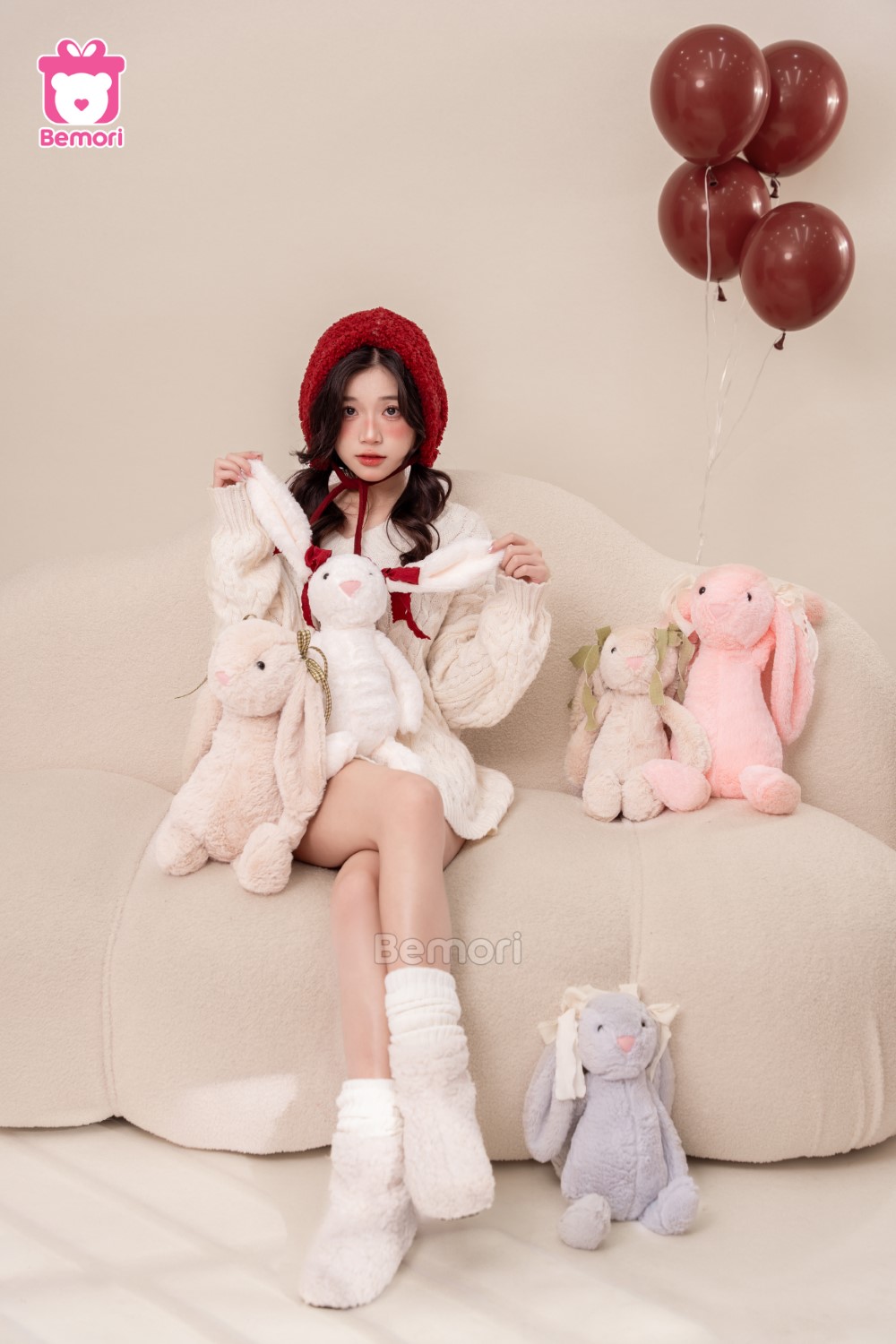 Thỏ Bunny tai dài đeo nơ mang đến vẻ đẹp tinh tế và dễ thương