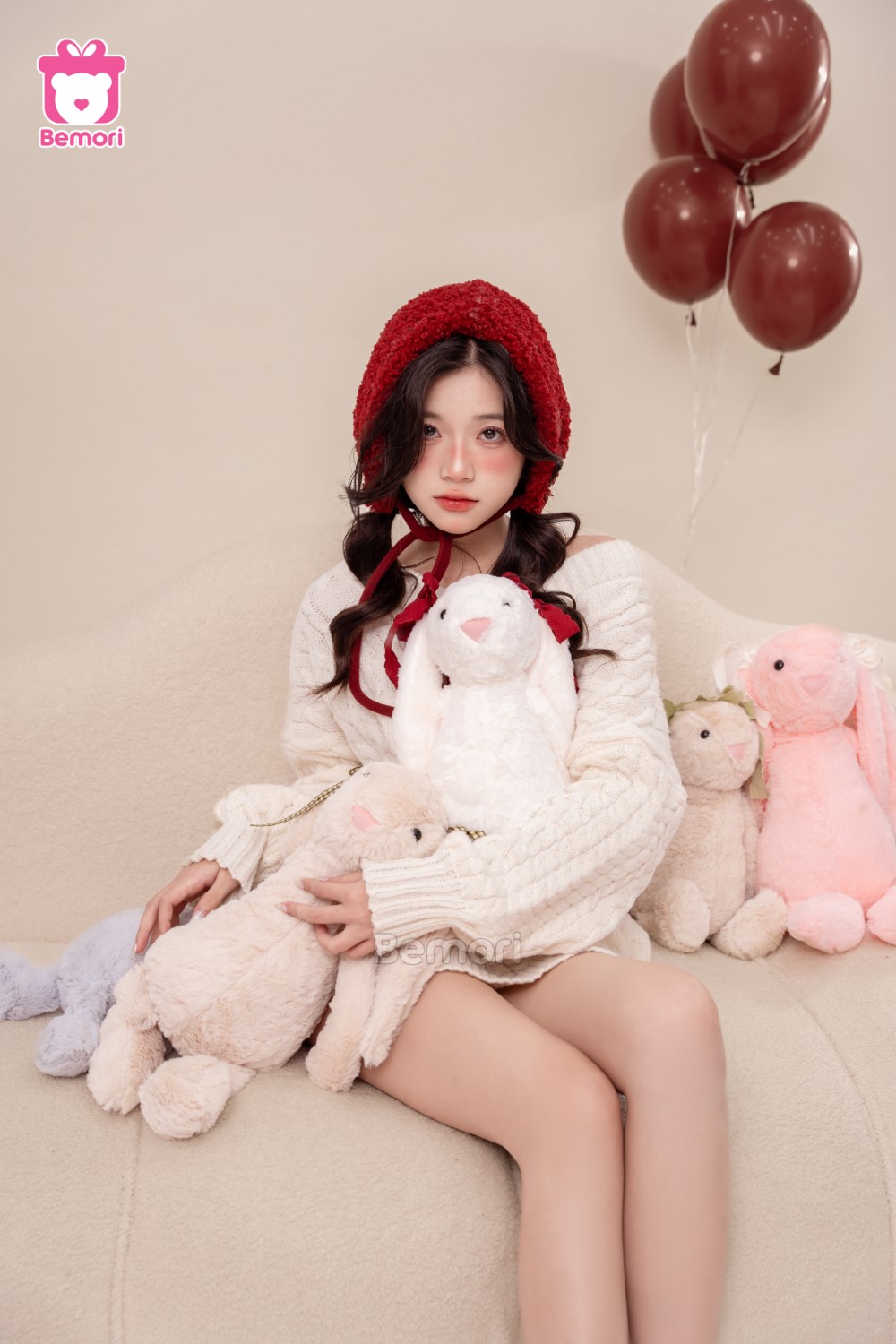 Một cái ôm từ bé Bunny chính là chiếc vé đưa bạn đến với sự ấm áp và ngọt ngào