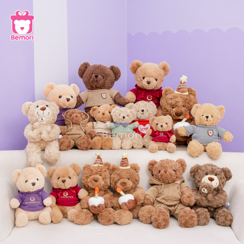 Gấu bông Teddy nhỏ làm người bạn đồng hành lý tưởng của bé