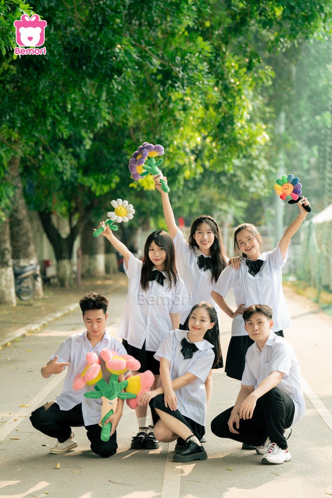 Bloom of Youth – Bông hoa nở giữa mùa ký ức