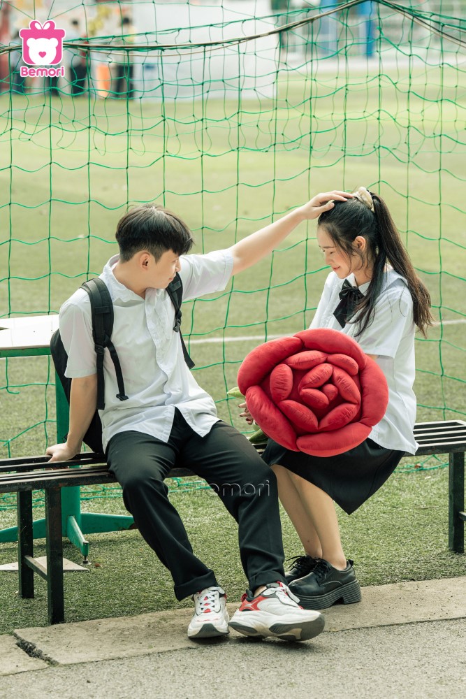 Trong mỗi bông hoa, có cả bầu trời năm ấy