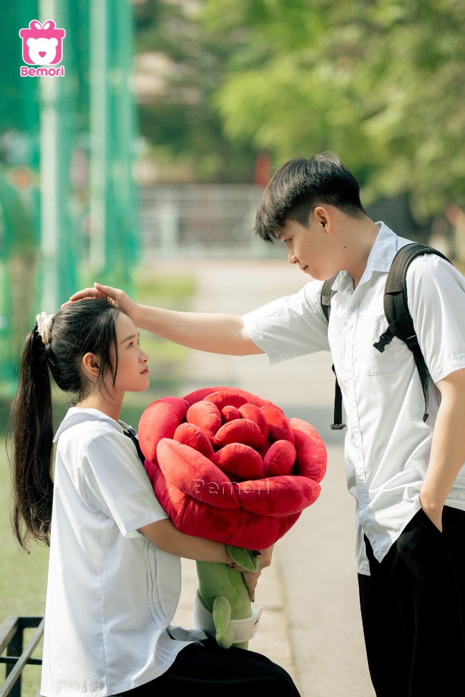 Có những ký ức chỉ cần một bông hoa là nhớ mãi