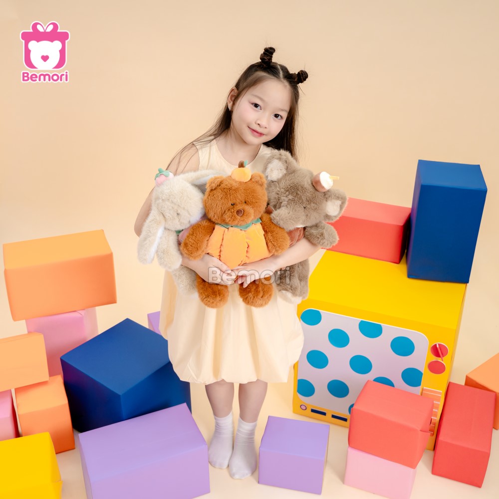 Gấu bông trái cây biến hóa thành bạn thân của bé