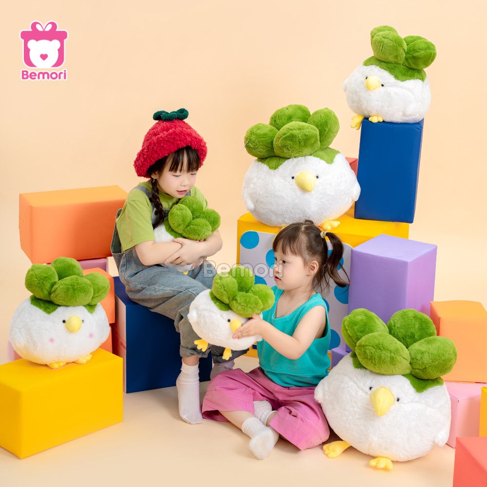 Gà múp cải bắp cùng bé tạo nên kỷ niệm tuổi thơ