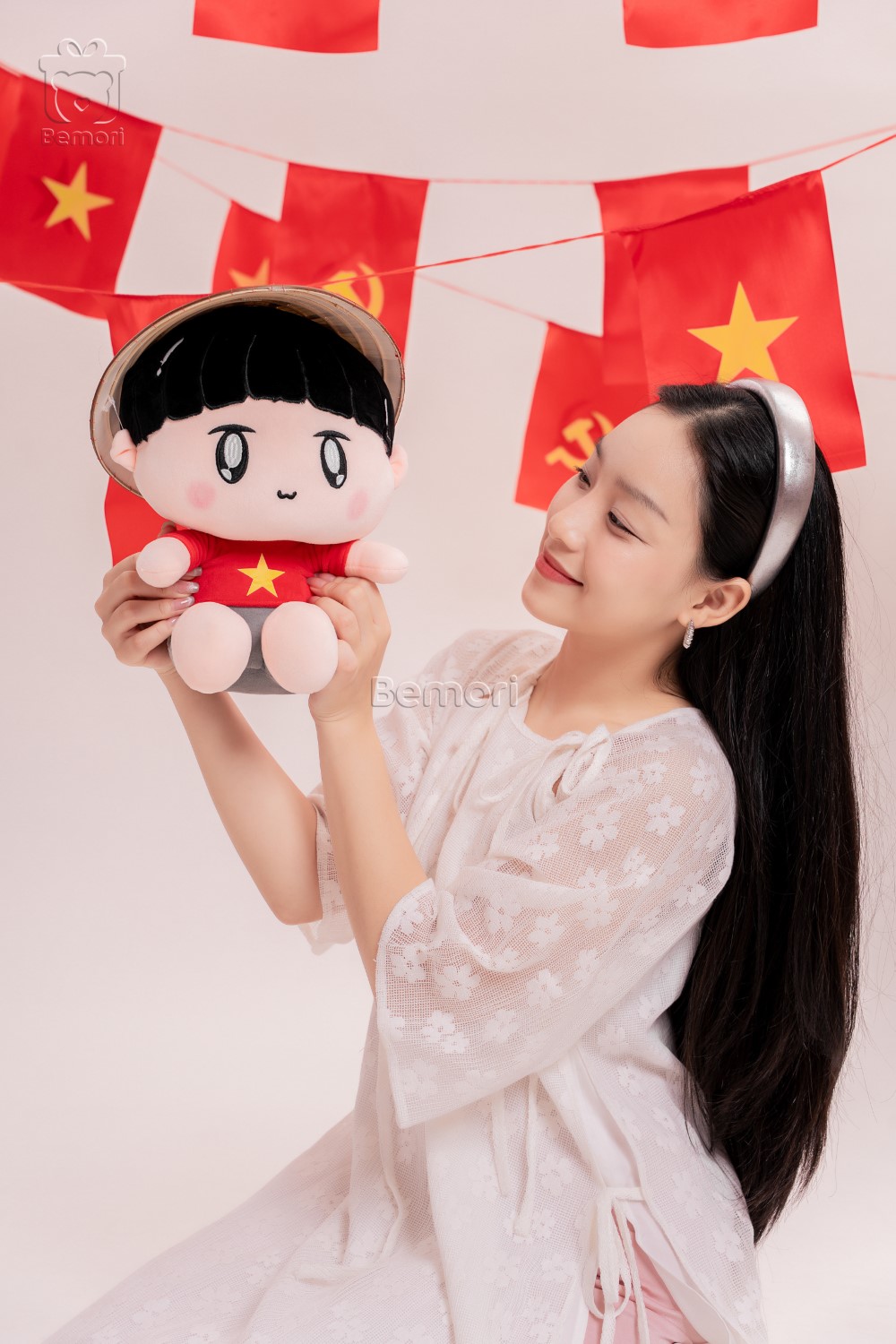 Tình yêu đất nước bắt đầu từ những điều nhỏ bé