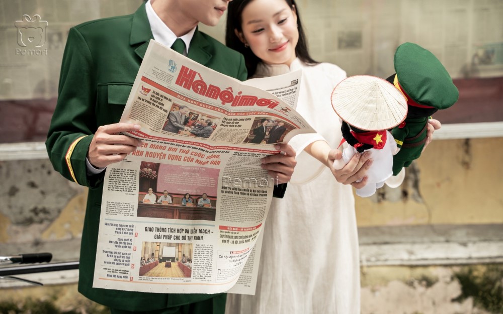 Ôm trọn Tổ quốc trong vòng tay