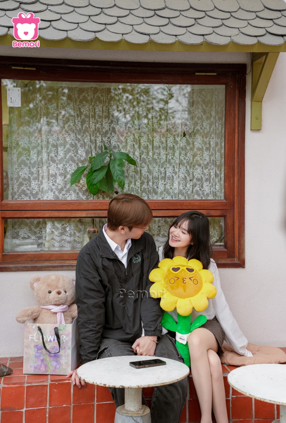 Mượn sắc hoa vàng hướng dương bông, nói ngàn lời yêu