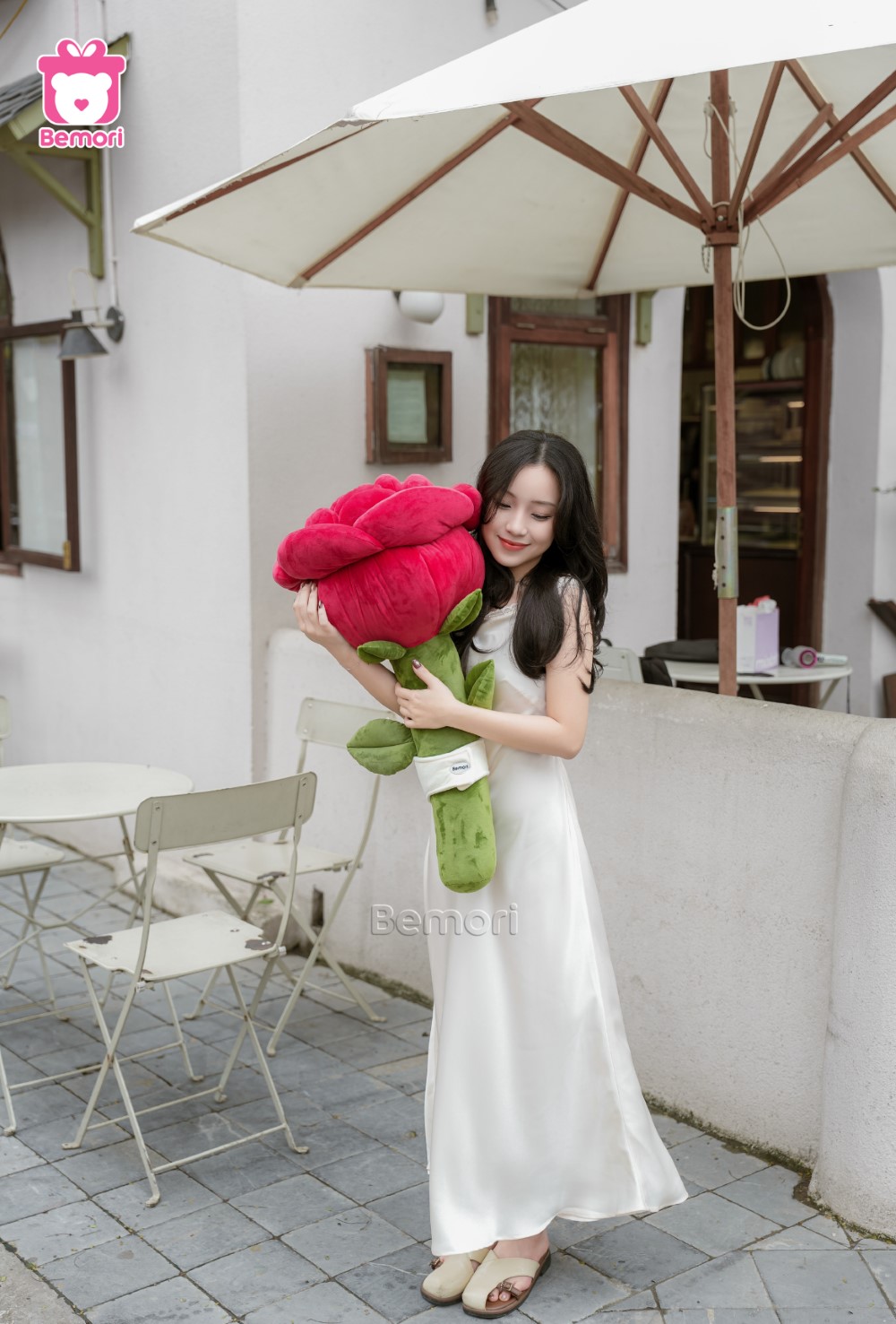 Sắc hoa rạng rỡ, tình chẳng đổi thay