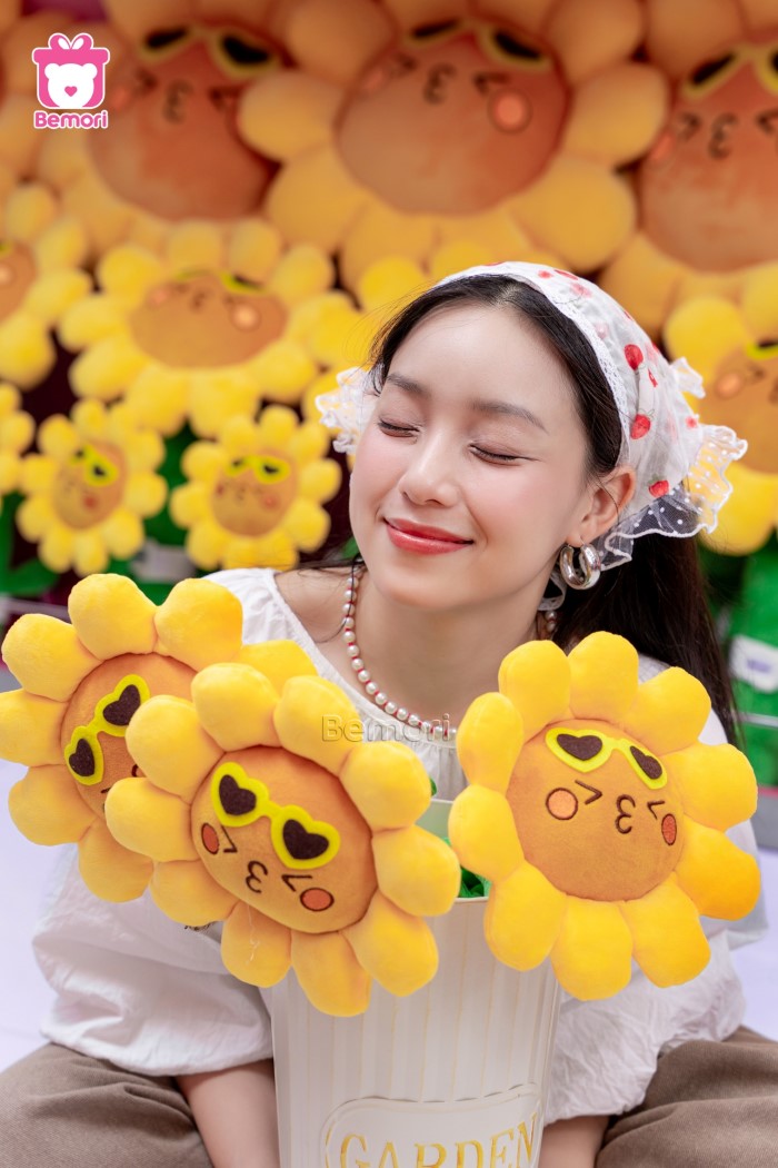 Chẳng có bông hoa nào đẹp bằng nụ cười em