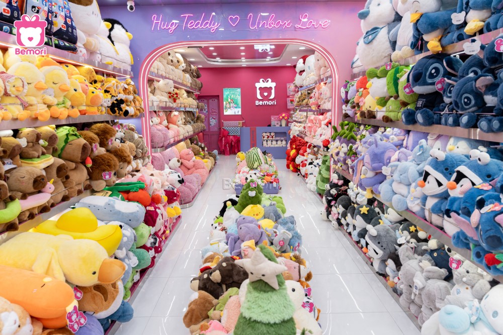 Khu gấu bông hoạt hình đón Giáng sinh cùng bạn