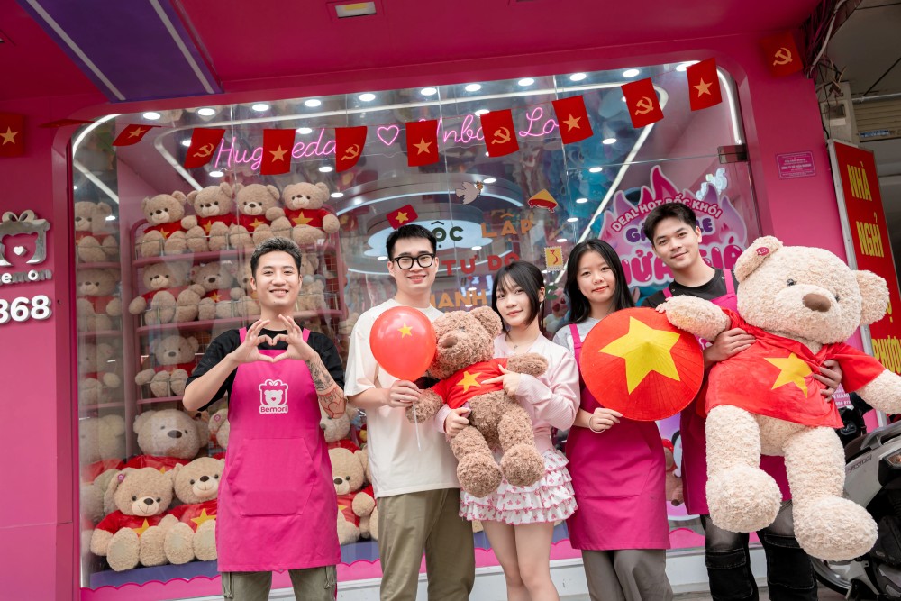 Một món quà nhỏ nhưng chứa đựng cả một tình yêu lớn