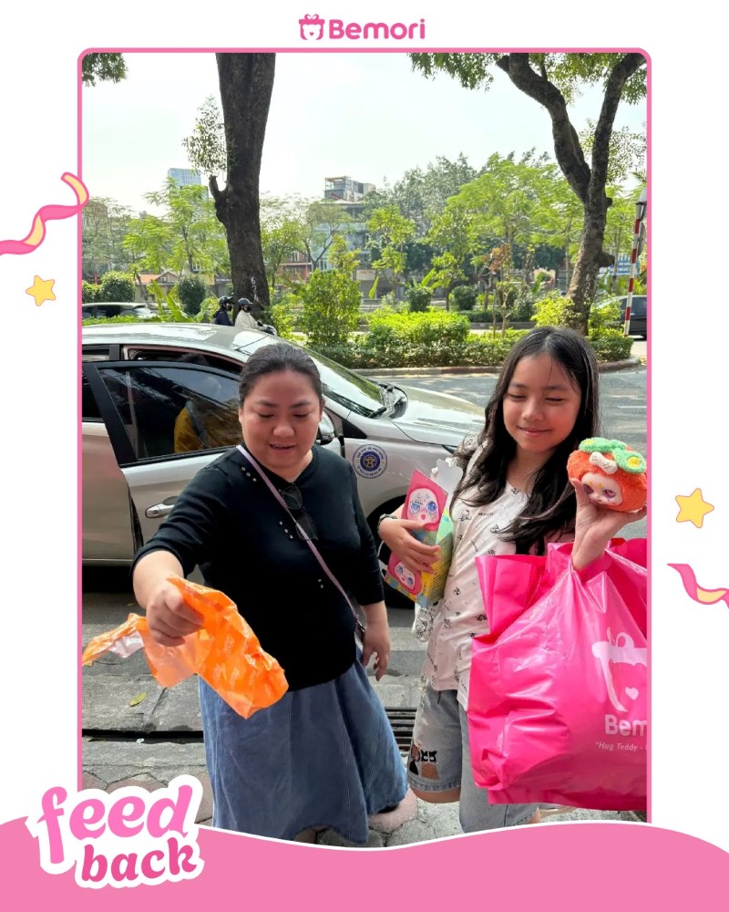 Những vị khách đầu tiên khai xuân tại shop gấu bông Bemori