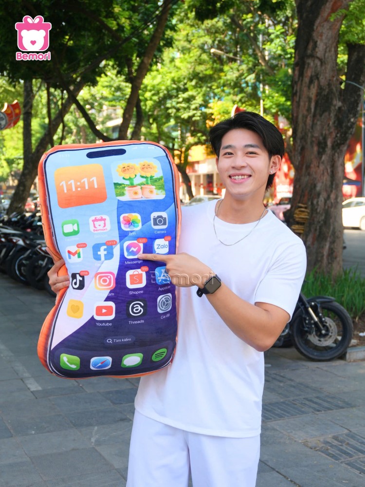 Hình ảnh các bạn trẻ sở hữu iPhone 17 cực xịn