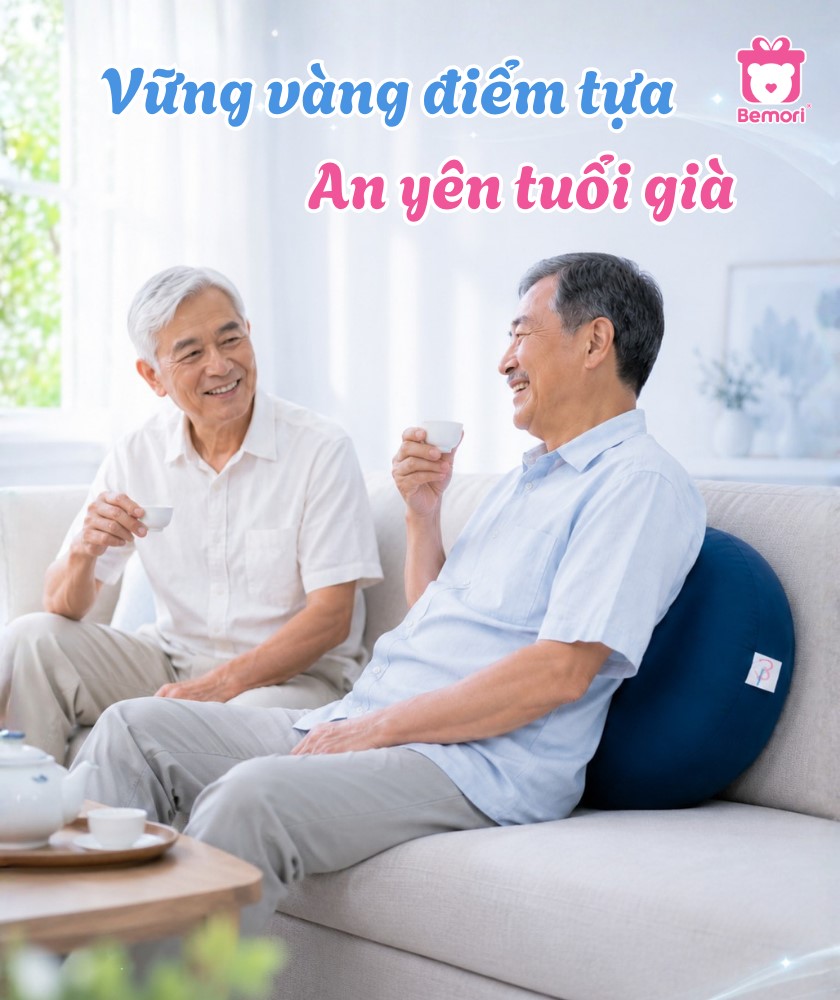 Gối Mochi 299K giúp người lớn tuổi giảm đau lưng, mỏi cổ