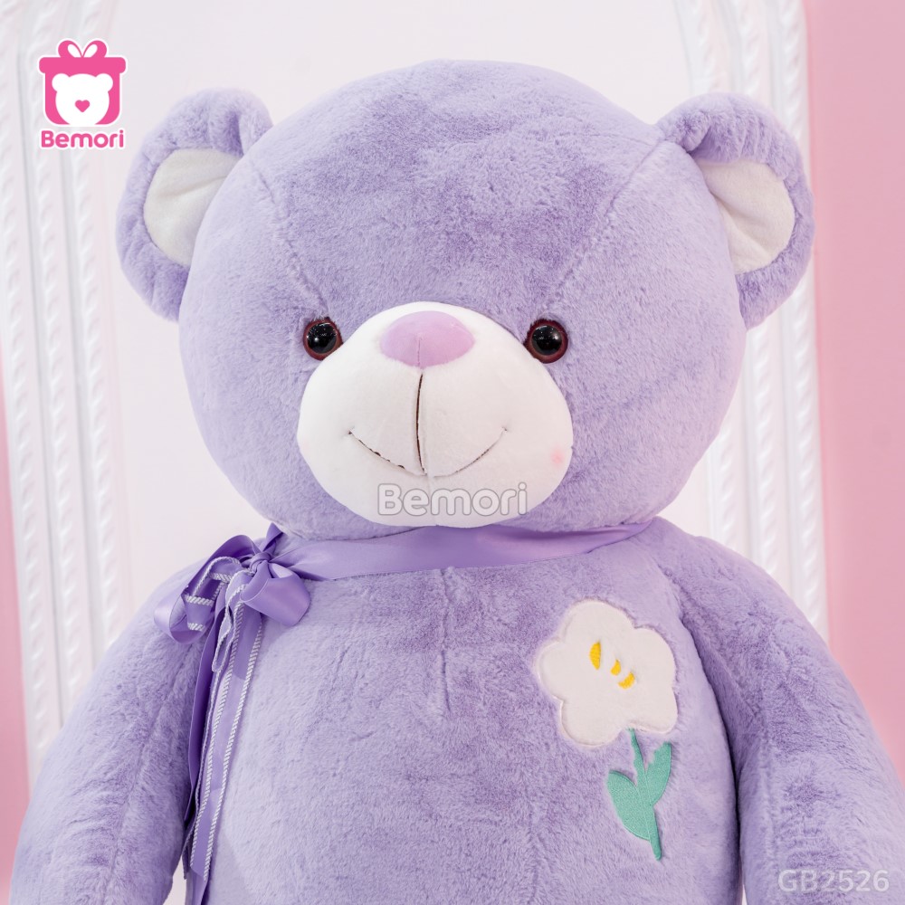 Gấu Bông Teddy Ngực Cành Hoa đường may tỉ mỉ, đẹp mắt