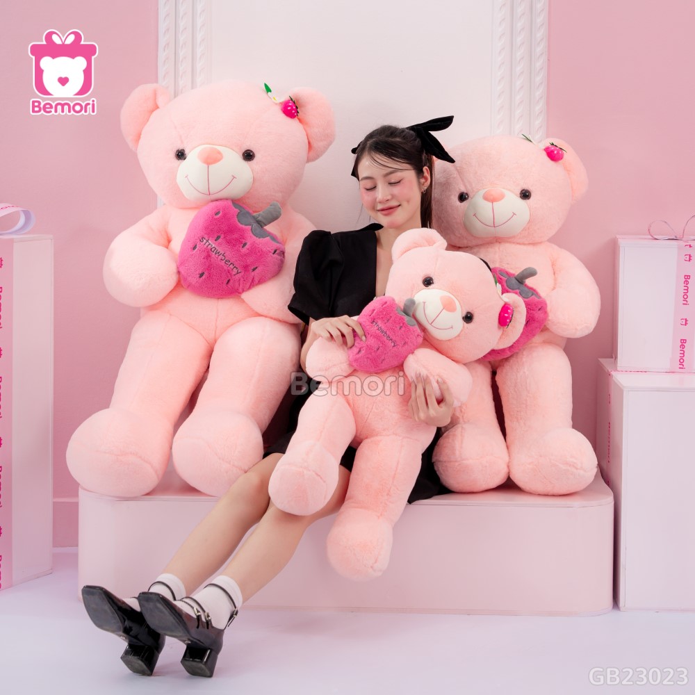 Gấu Bông Teddy Ôm Dâu Tây