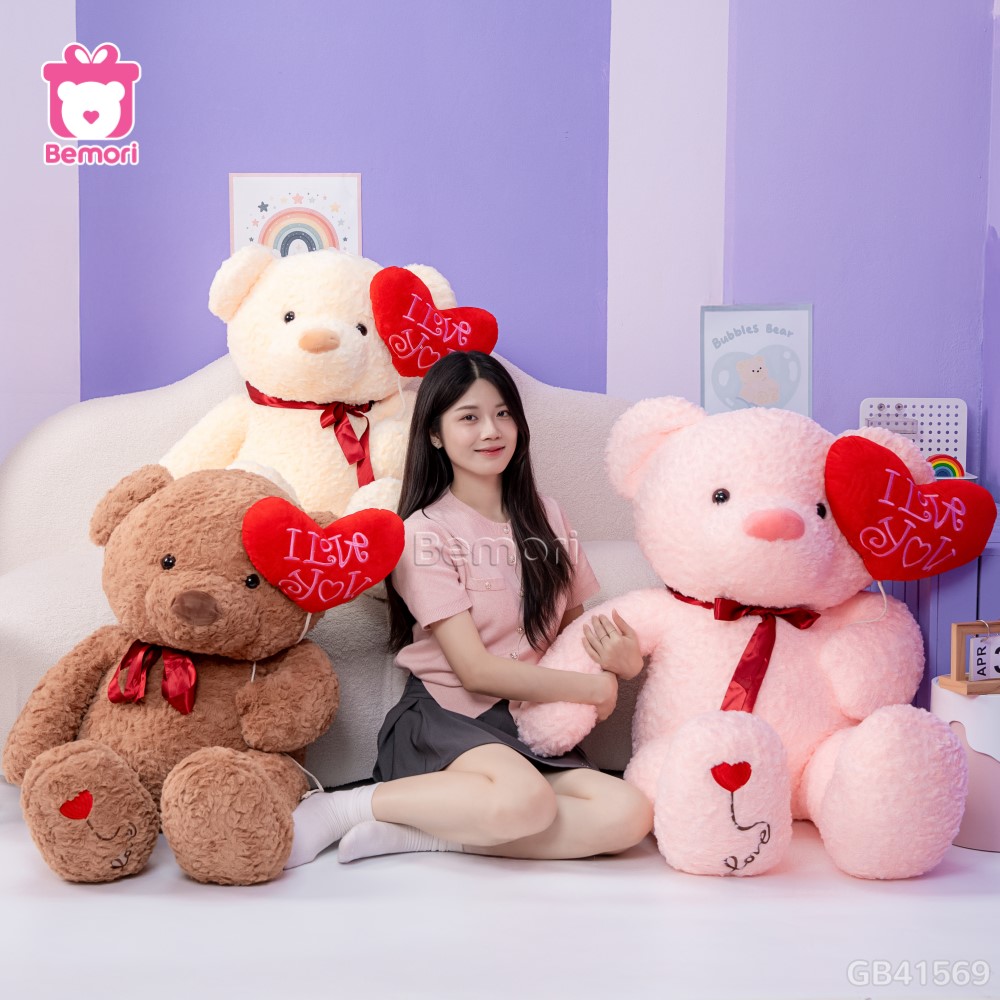 Gấu Bông Teddy Cầm Bóng Chân Tim