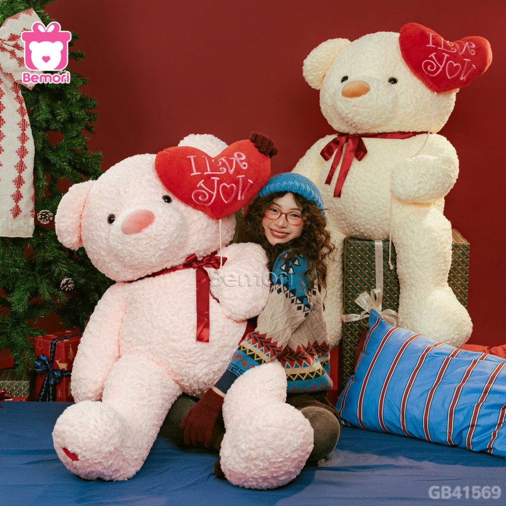 Gấu Bông Teddy Cầm Bóng Chân Tim