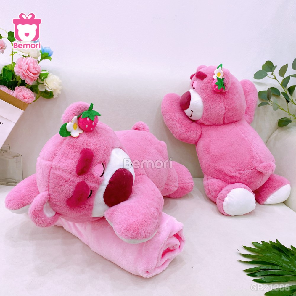 Gối Chăn Mền Gấu Lotso Tai Dâu Nằm gồm gấu bông kèm chăn lông mềm mịn
