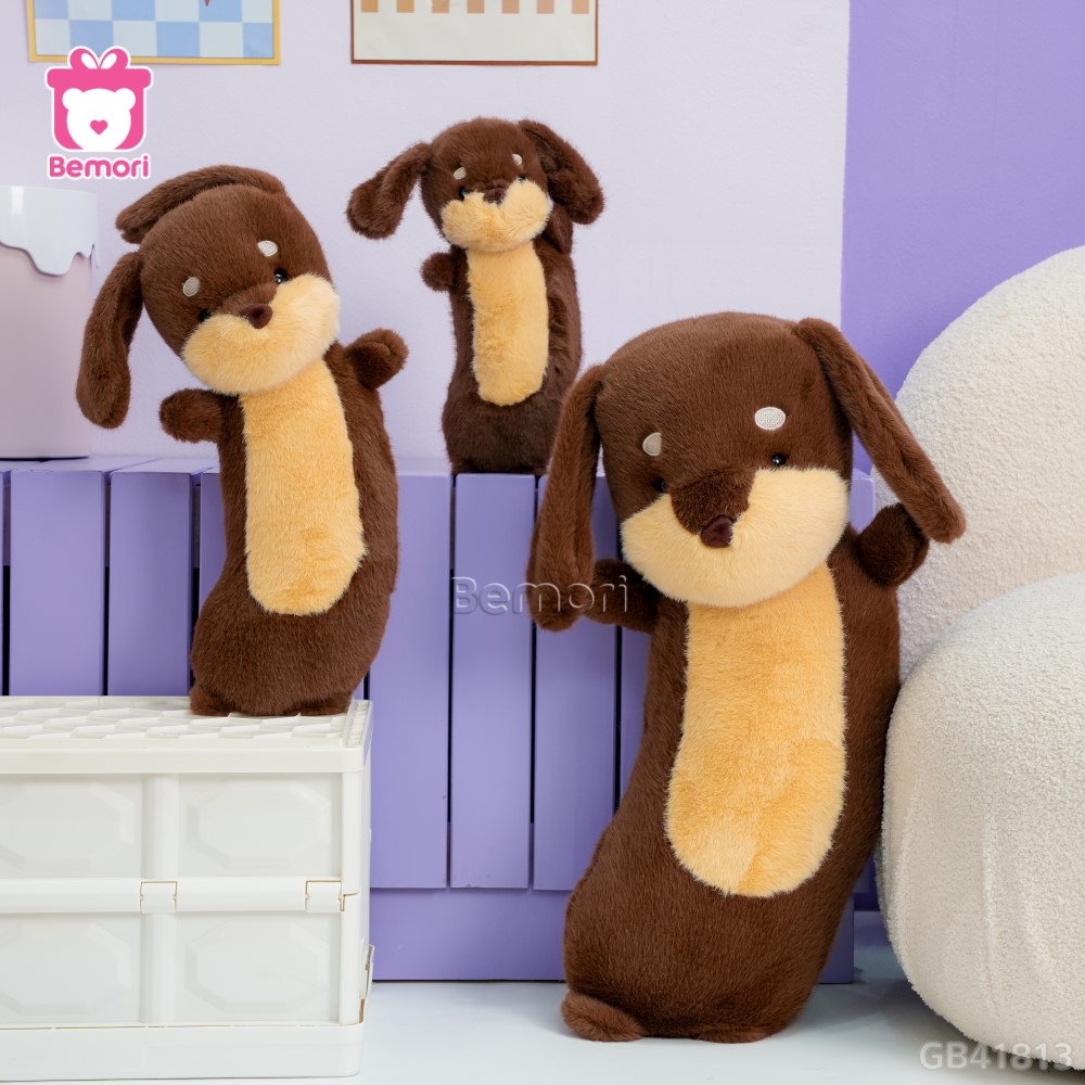 Gối Ôm Chó Xúc Xích Ngậm Hoa Hồng