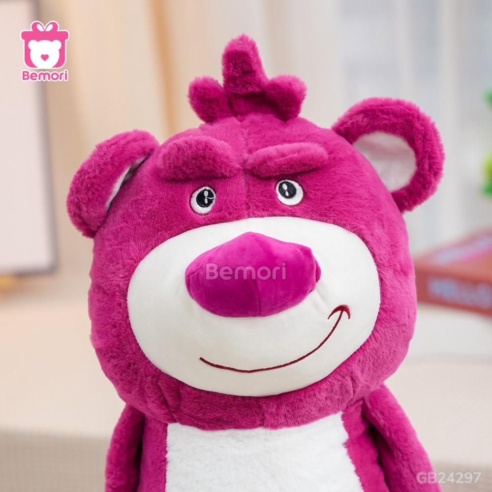 Gối Ôm Gấu Lotso Dâu – Chi tiết mặt Gấu Lotso Dâu