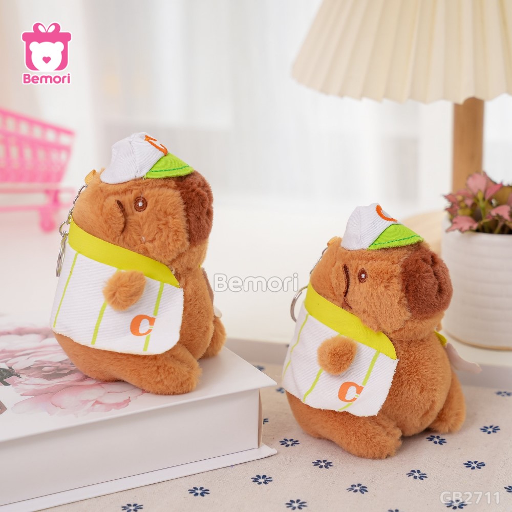 Móc Khóa Gấu Bông Capybara Mặc Áo Đội Mũ