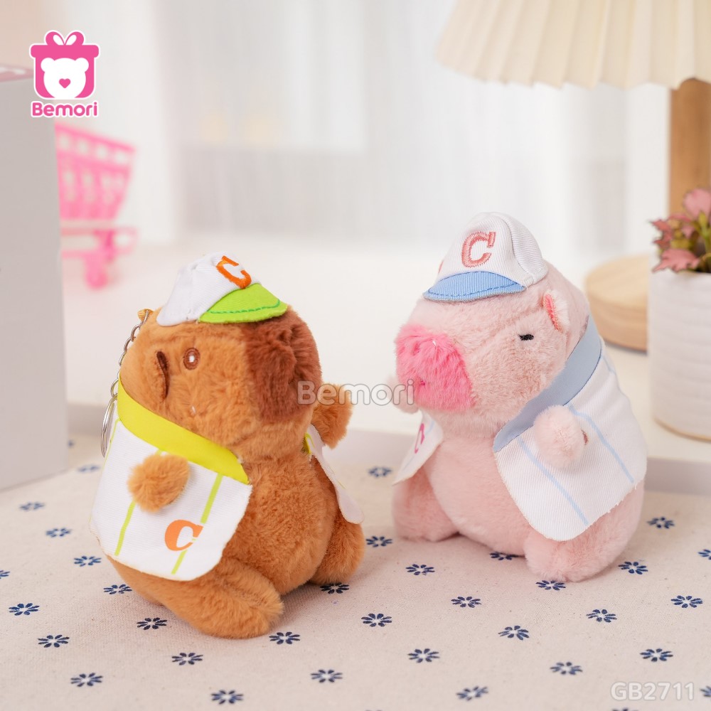 Móc Khóa Gấu Bông Capybara Mặc Áo Đội Mũ