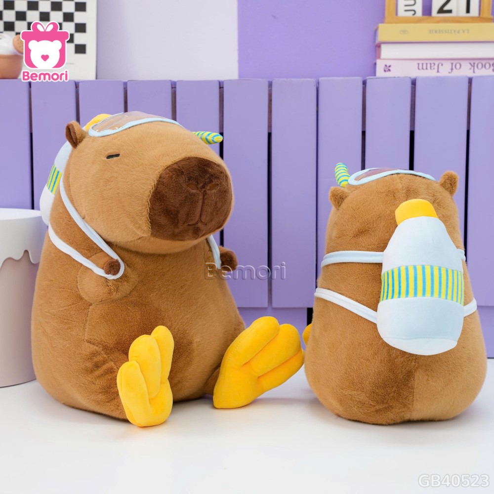 Gấu Bông Capybara Chân Vịt