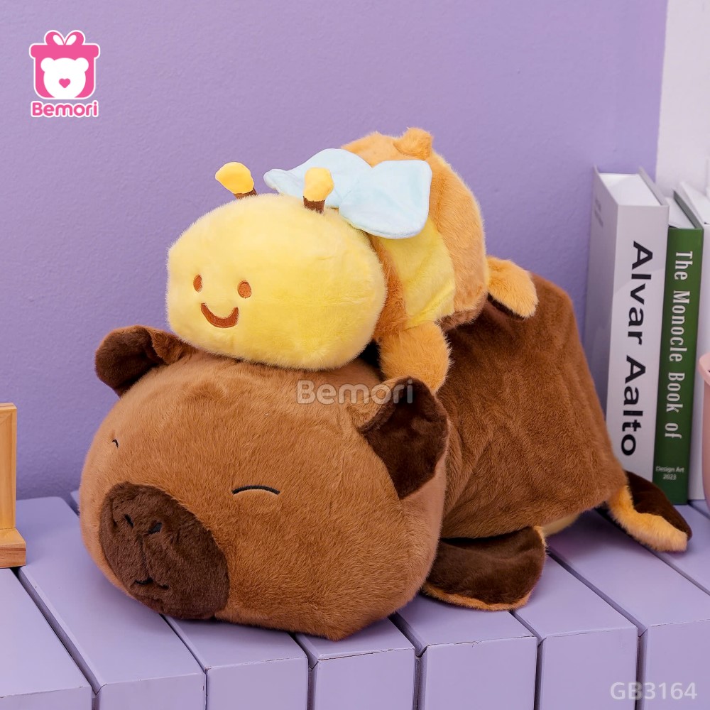 Gấu Bông Capybara Nằm 2 In 1 Ong