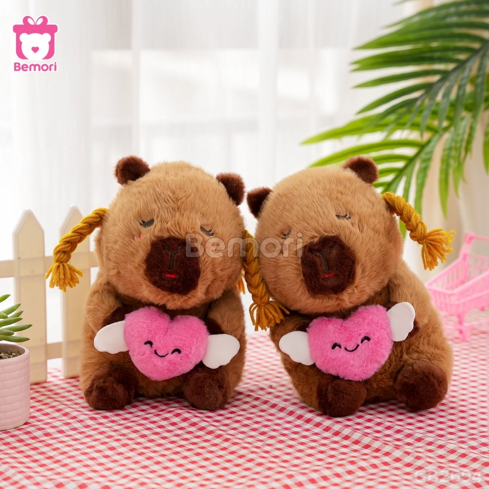 Gấu Bông Capybara Ôm Tim