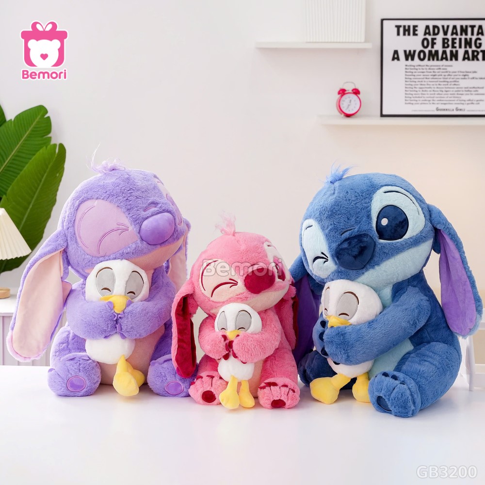 Gấu Bông Stitch Ôm Vịt đã được bán tại Bemori