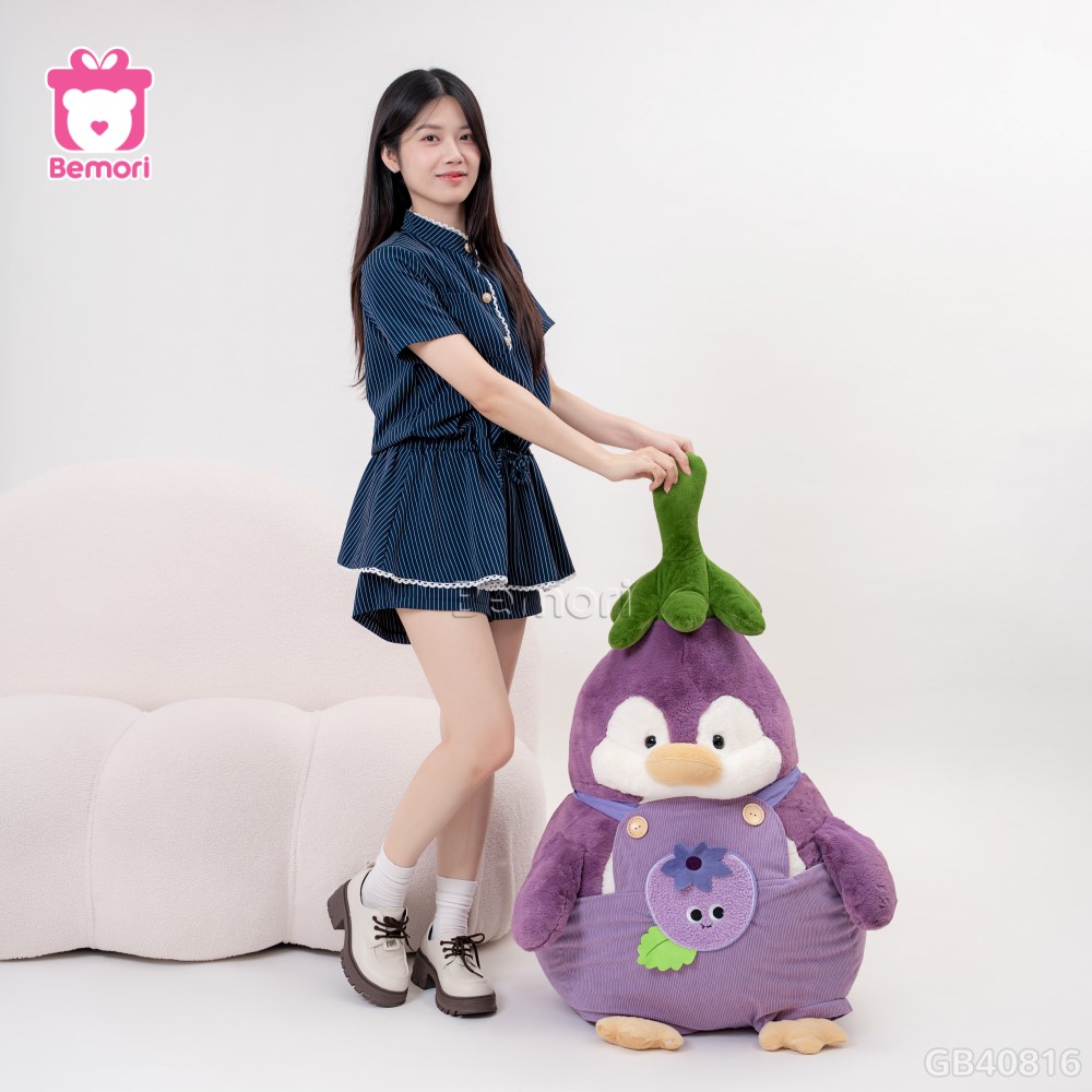 Gấu Bông Cánh Cụt Cà Tím Mặc Yếm (Big Size)