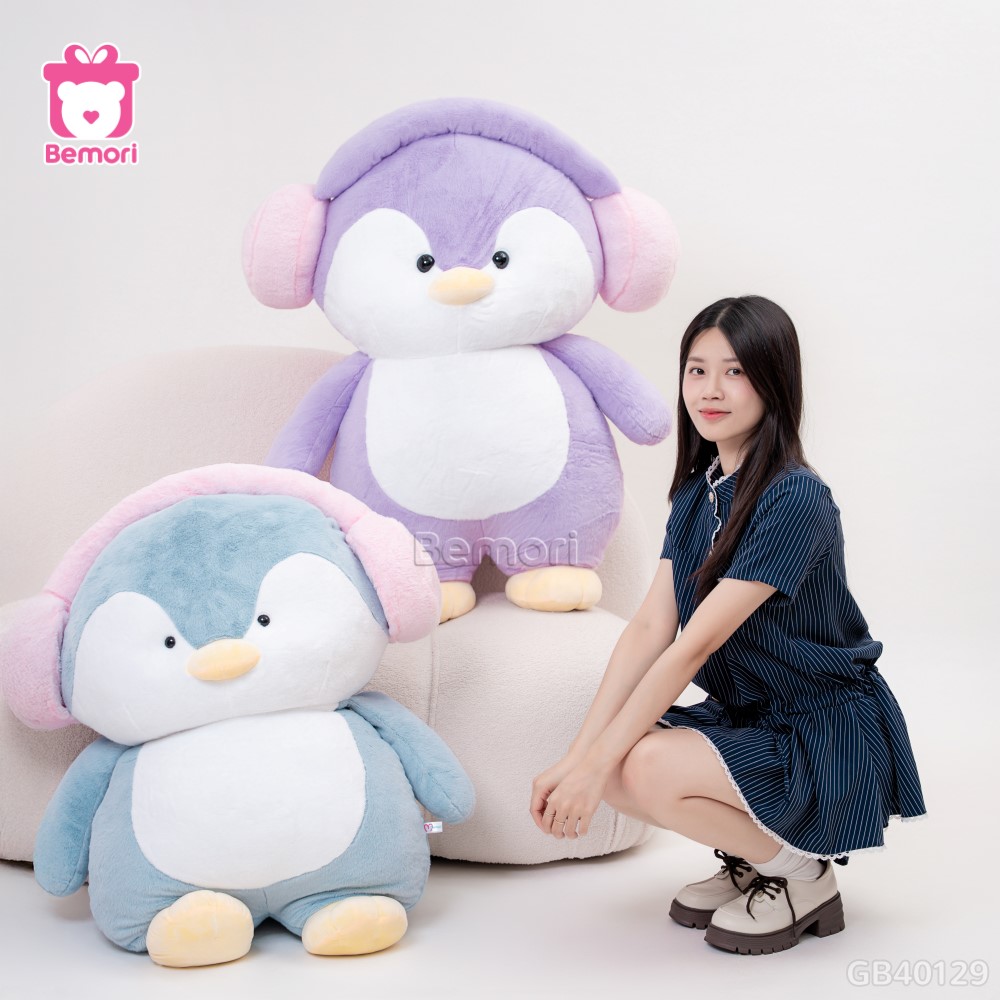 Cánh Cụt Bông Đeo Tai Nghe