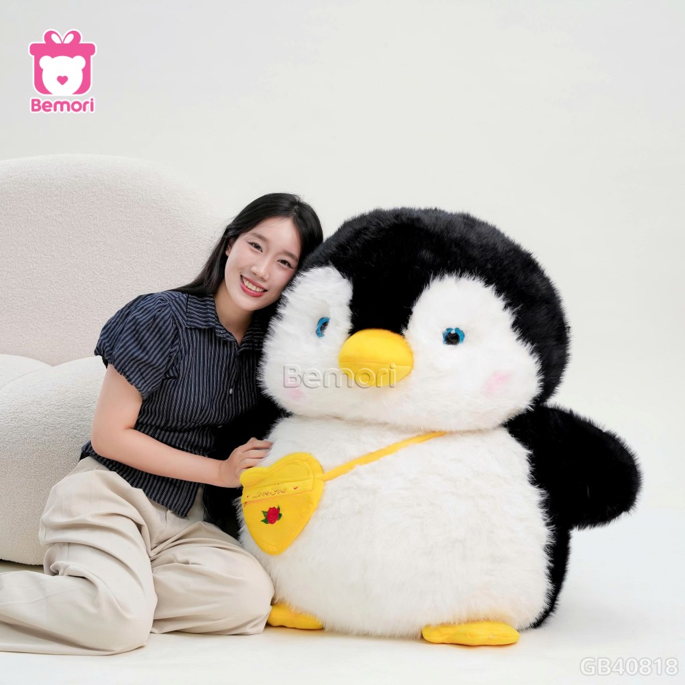 Cánh Cụt Bông Mập Mạp Đeo Túi